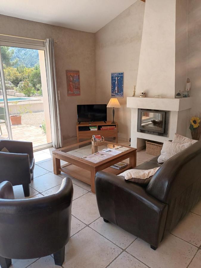 Le Mas Des Genets Saint-Remy-de-Provence Luaran gambar